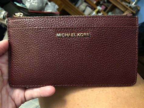 michael kors wallet burgundy